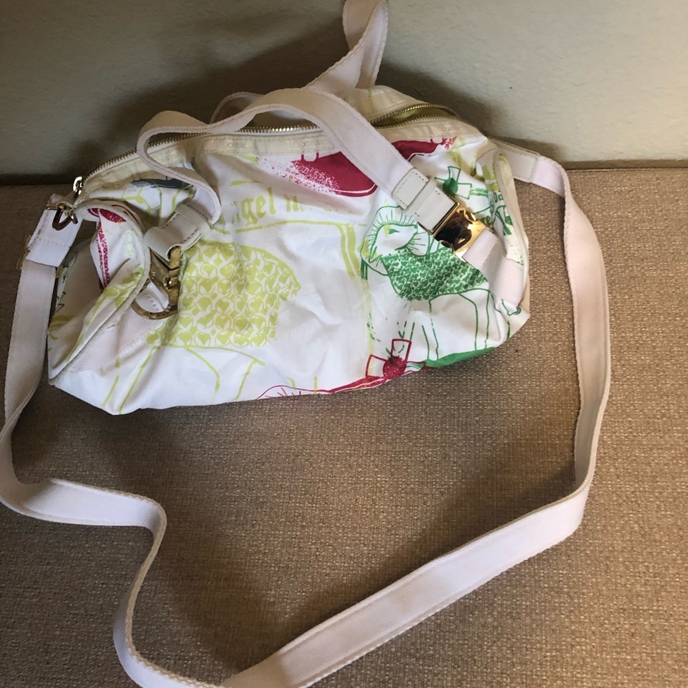 Lesportsac L.A.M.B. CROSSBODY ✨🐑
